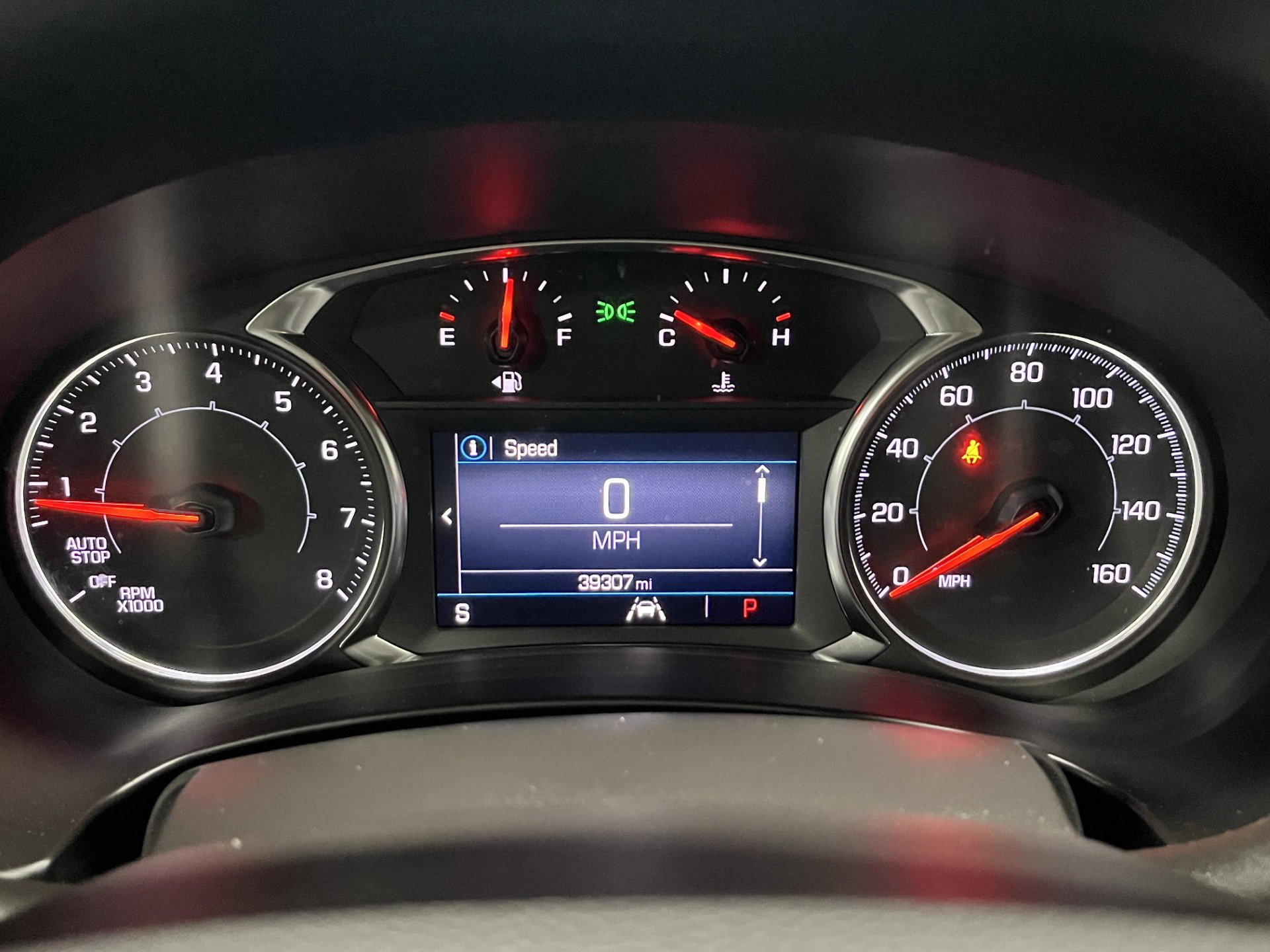 Used 2022 GMC Terrain SLE w/ Driver Convenience Package image 14