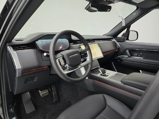 New 2026 Land Rover Range Rover Long Wheelbase SE AWD/4WD image 28