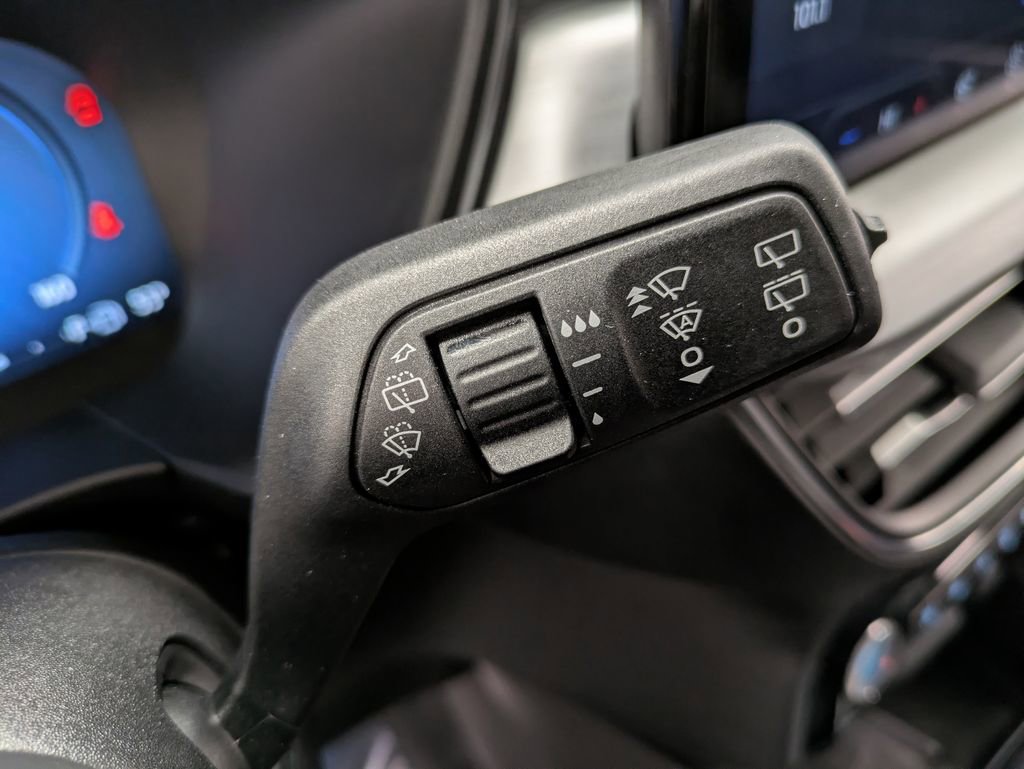 Used 2023 Ford Escape Platinum AWD/4WD image 19