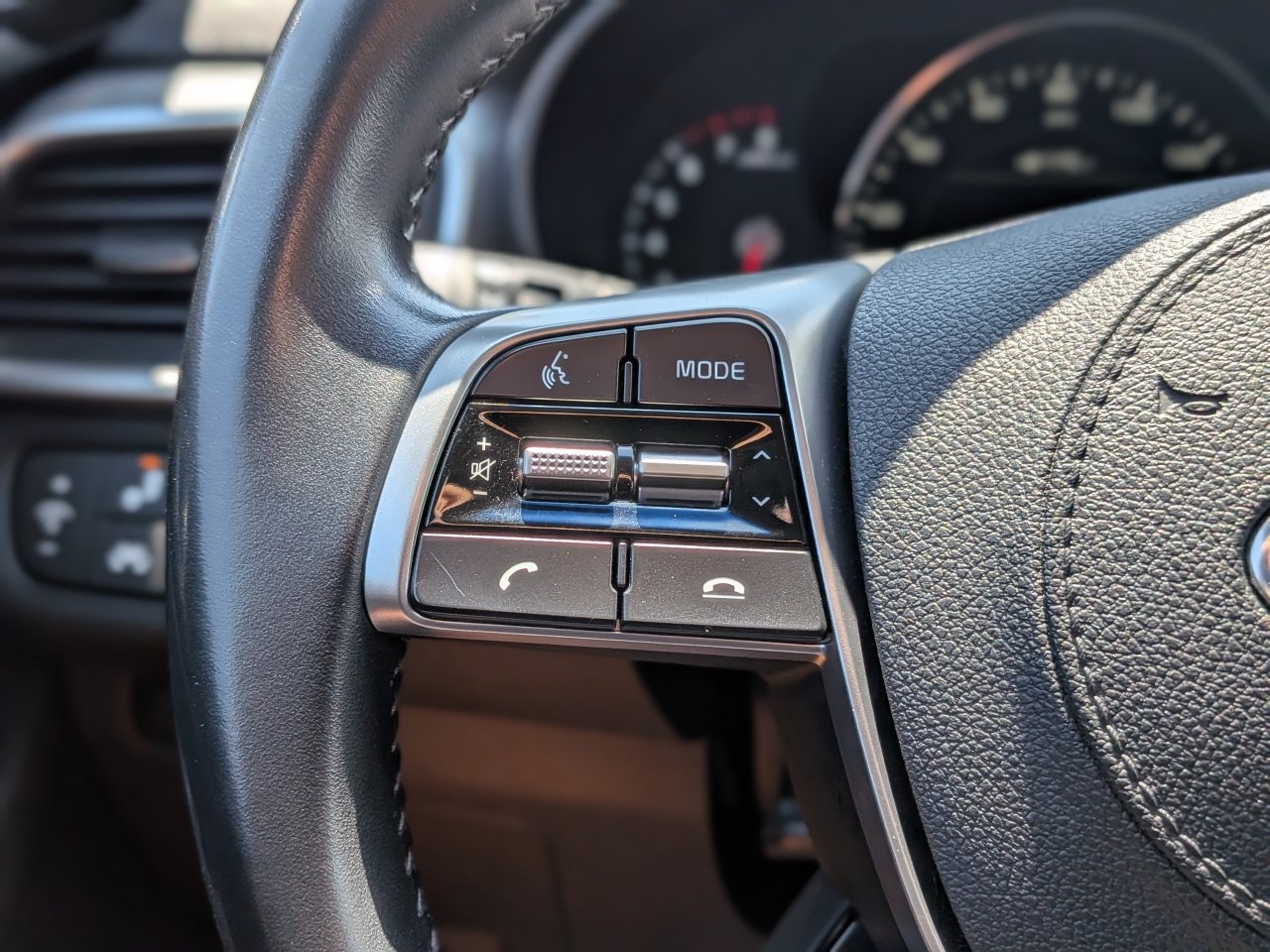 Used 2019 Kia Sorento EX AWD/4WD image 30