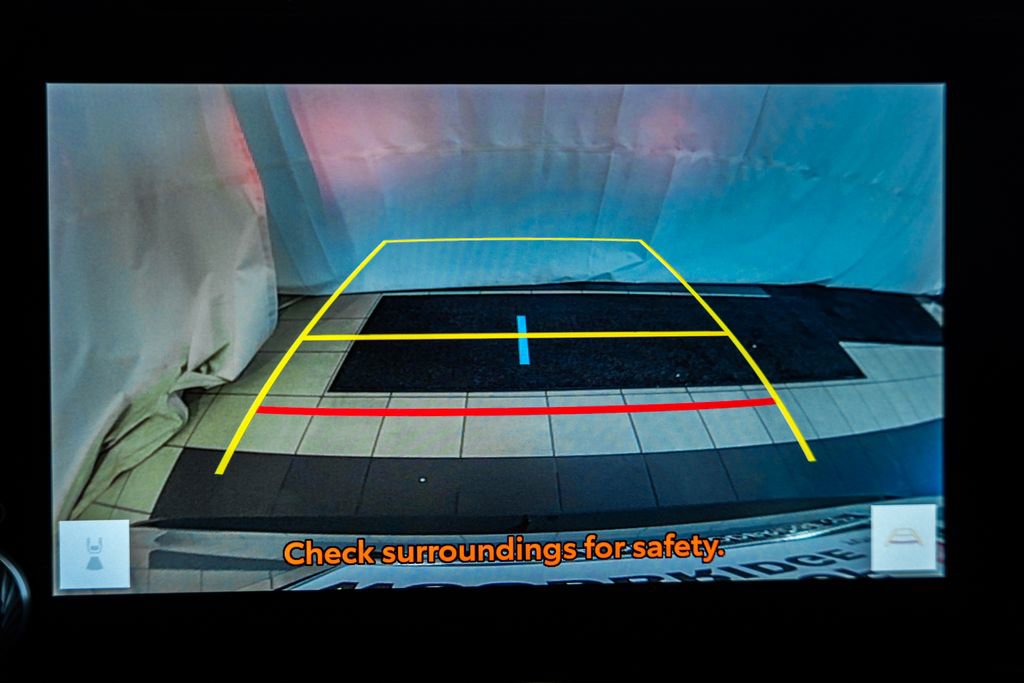 Used 2024 Toyota RAV4 LE image 33