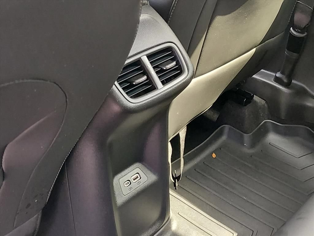 Used 2023 Buick Envision Essence FWD image 14