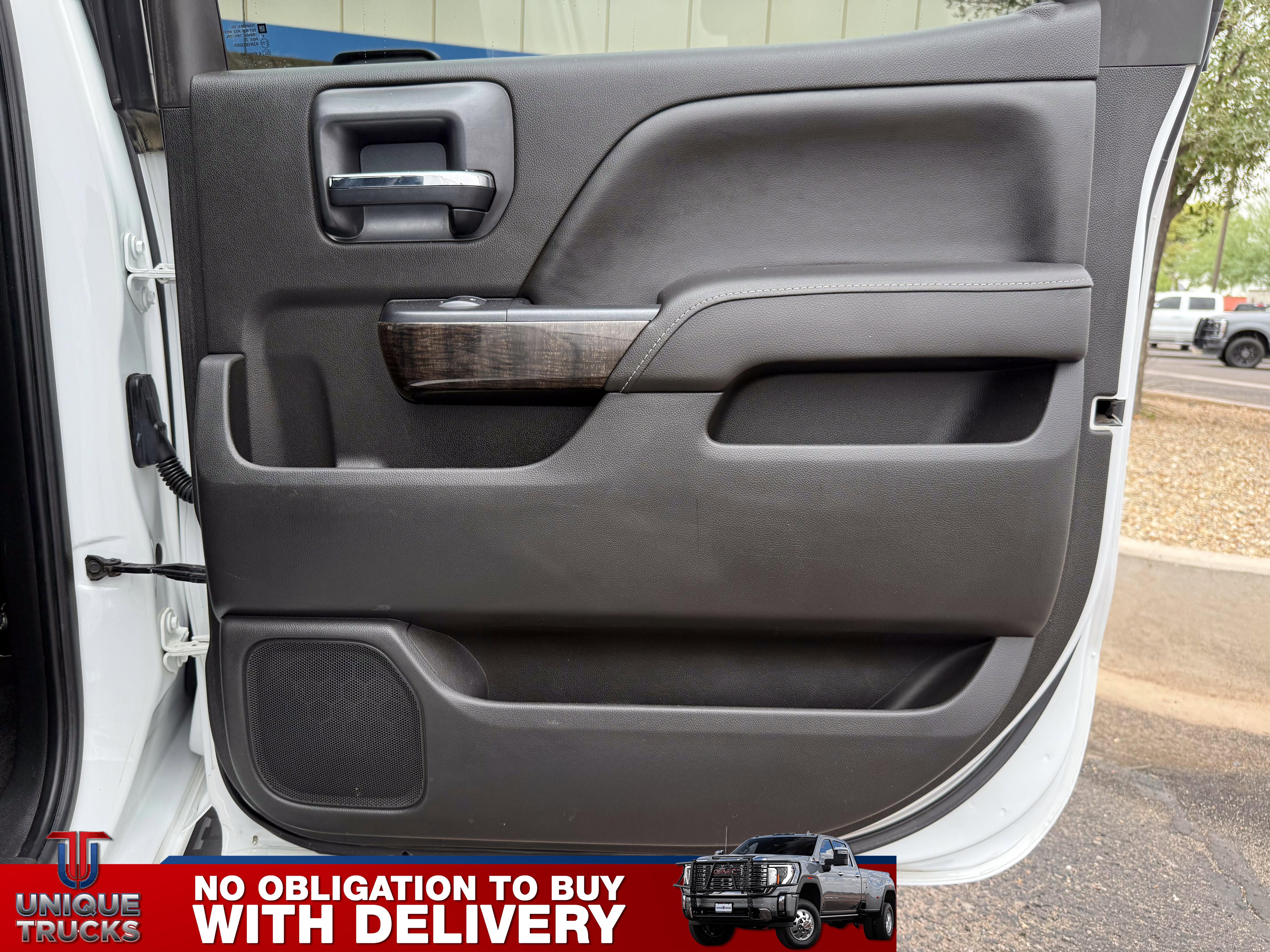 Used 2015 GMC Sierra 3500 Denali w/ Duramax Plus Package image 24