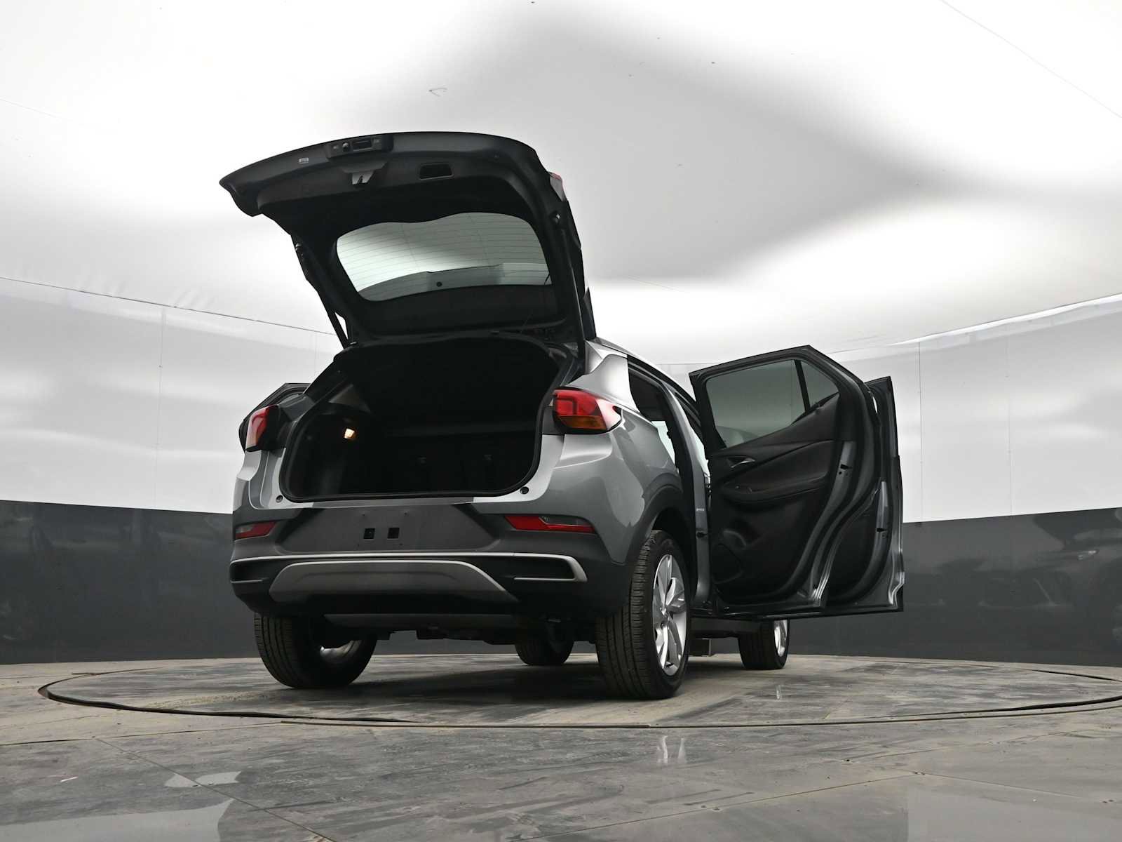 Used 2024 Buick Encore GX Preferred image 46