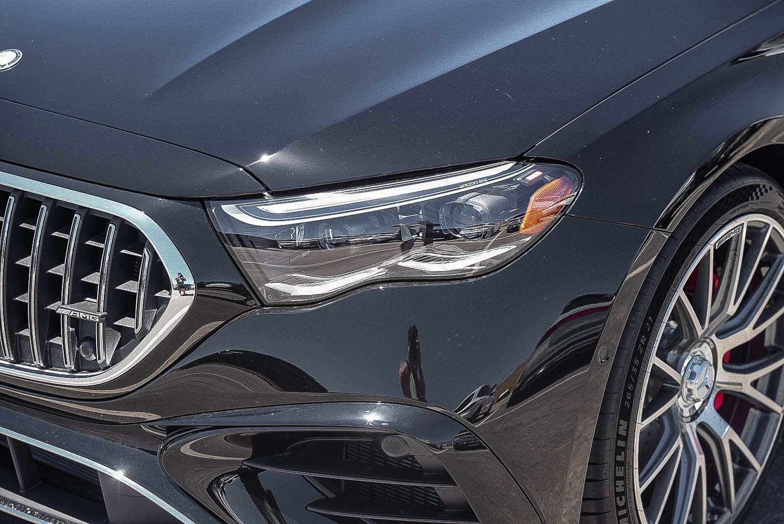 New 2026 Mercedes-Benz E 53 AMG e 4MATIC Sedan image 8