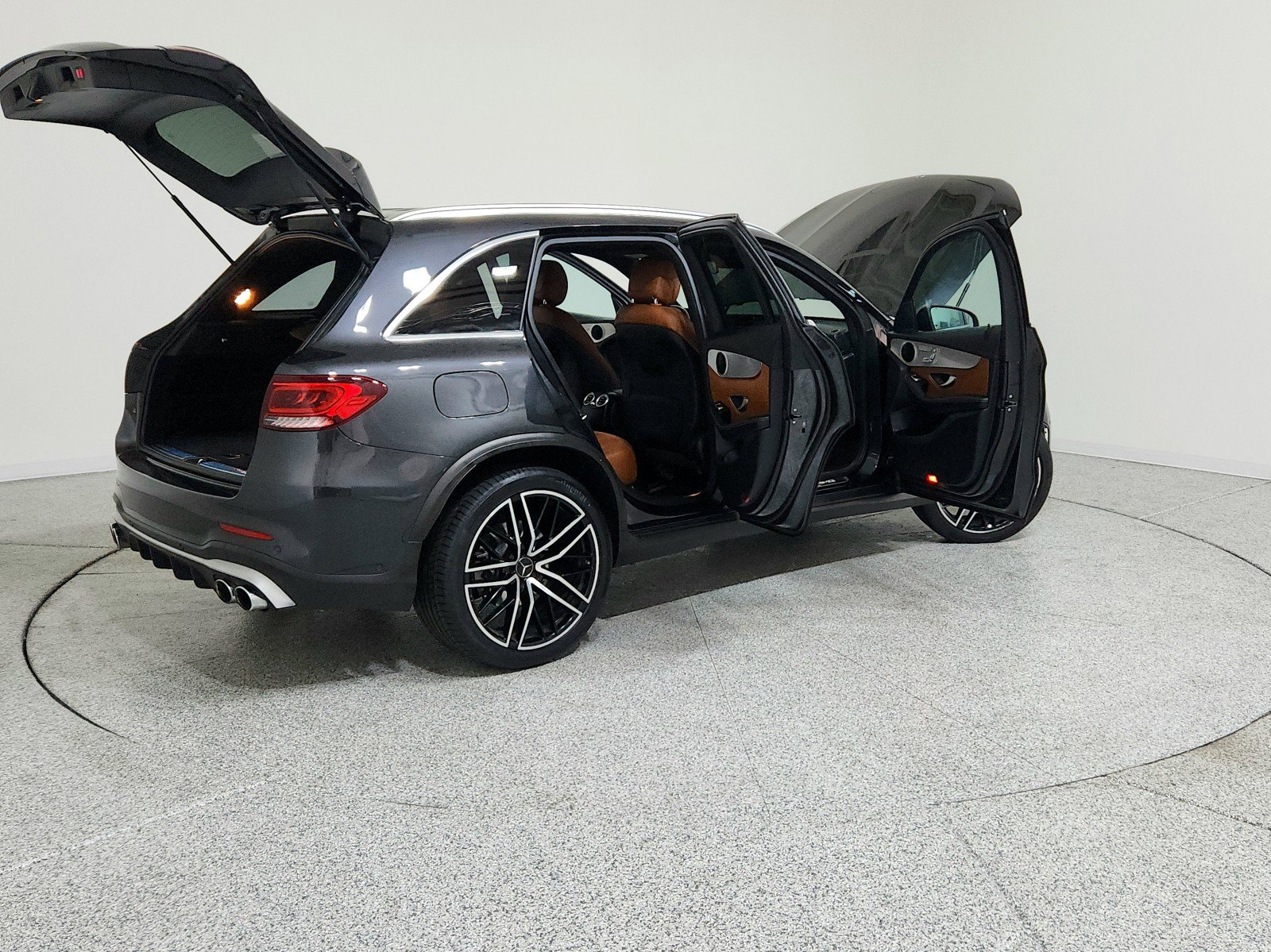 Certified 2022 Mercedes-Benz GLC 43 AMG 4MATIC image 16