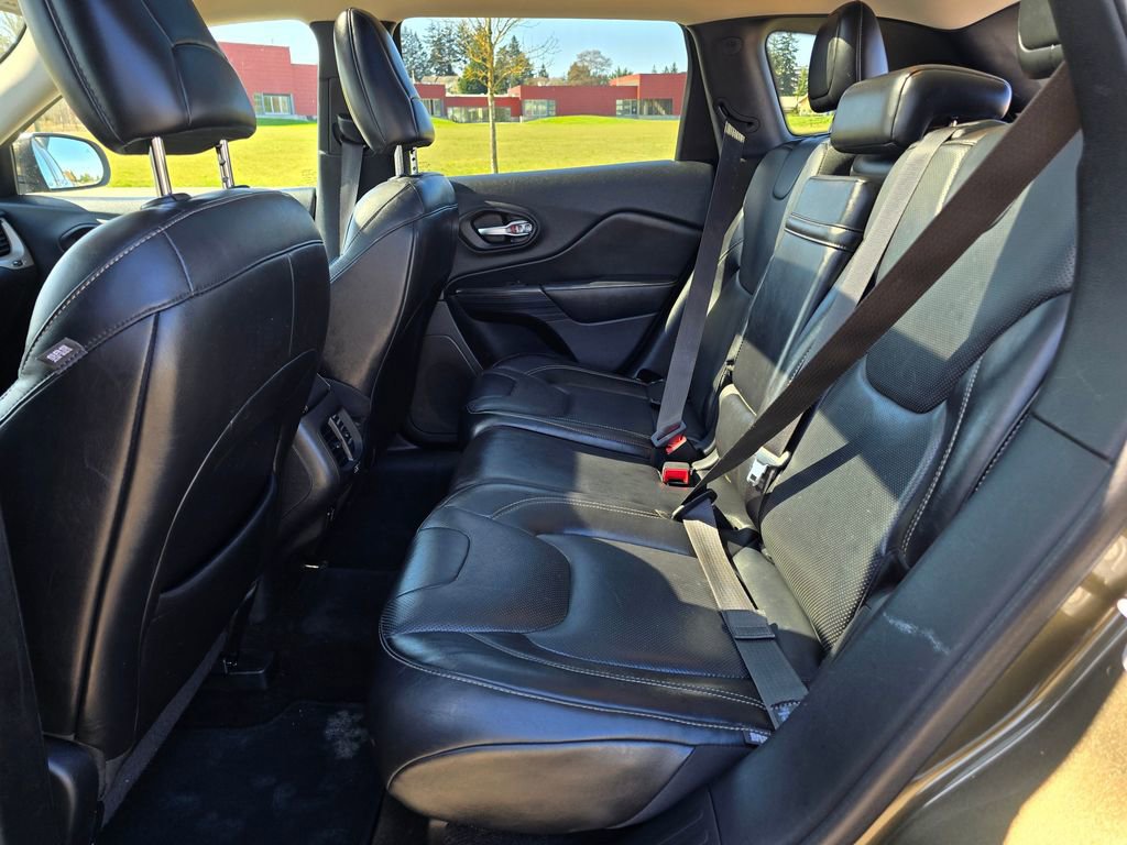 Used 2014 Jeep Cherokee Limited w/ Technology Group image 15