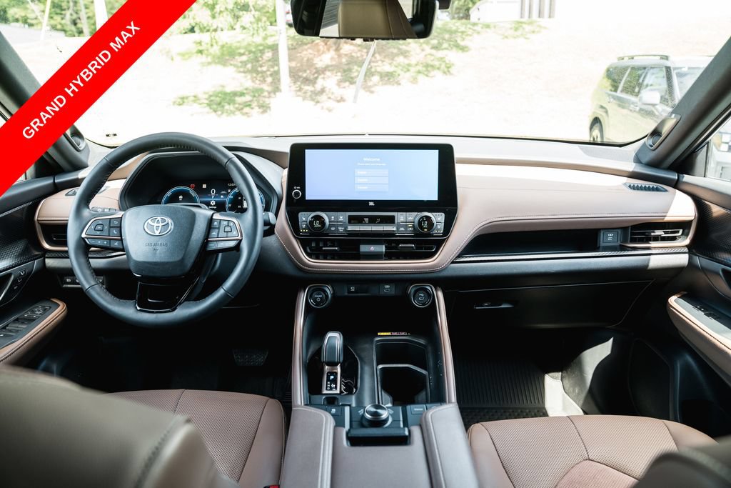 Certified 2026 Toyota Grand Highlander AWD Hybrid image 12