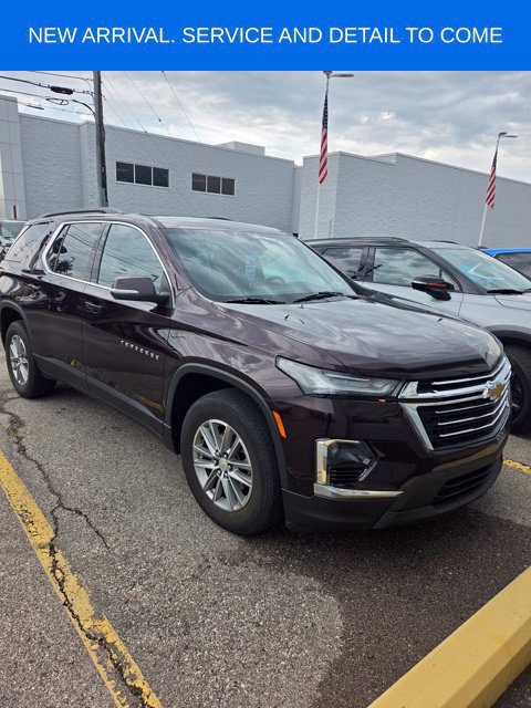 Certified 2023 Chevrolet Traverse LT FWD image 2