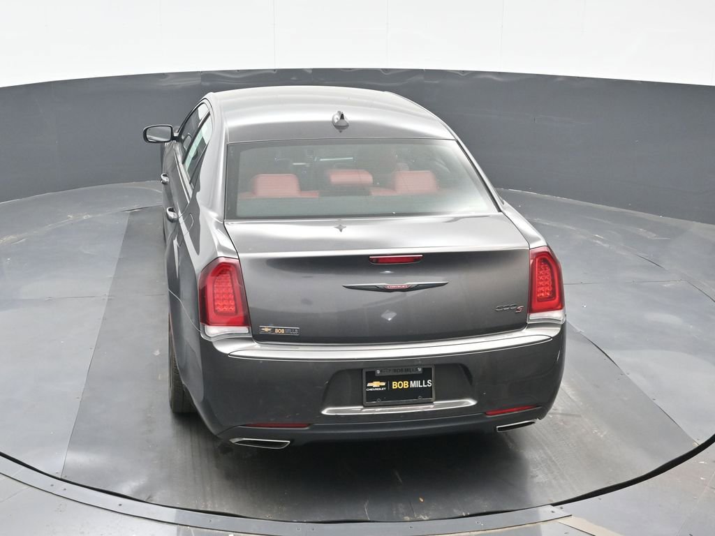 Used 2020 Chrysler 300 S w/ Red S Appearance Package image 29