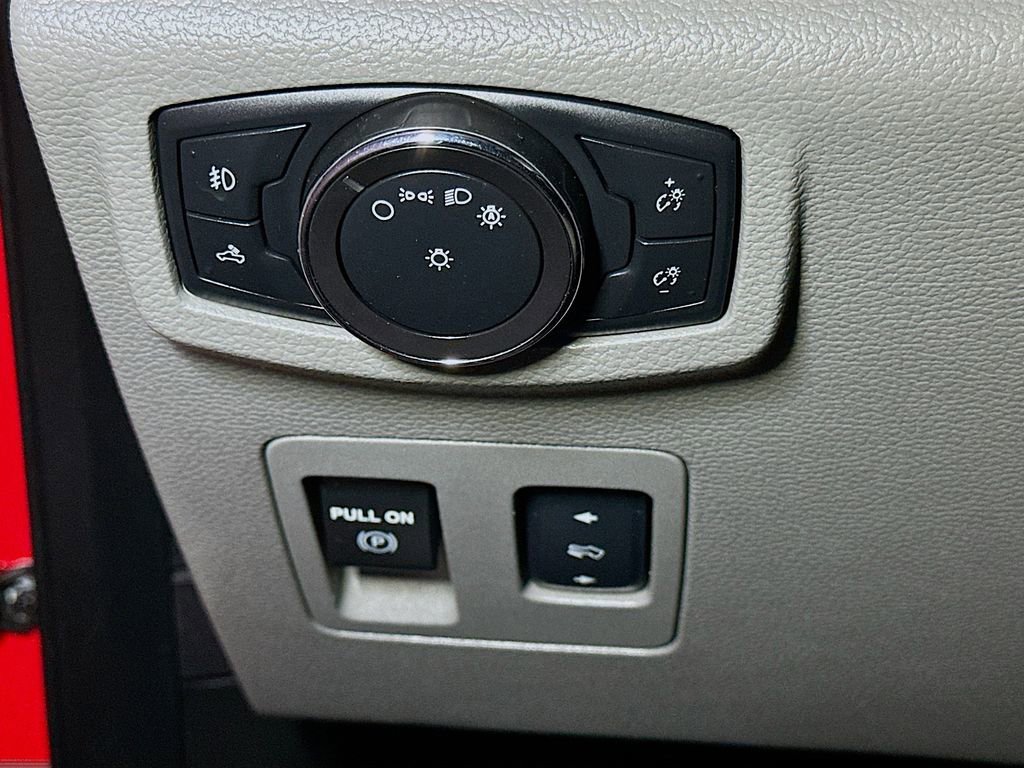 Used 2017 Ford F150 XLT w/ Equipment Group 301A Mid image 10