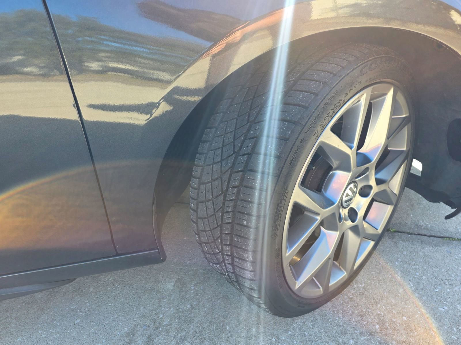 Used 2014 Volkswagen GTI Wolfsburg Edition image 17