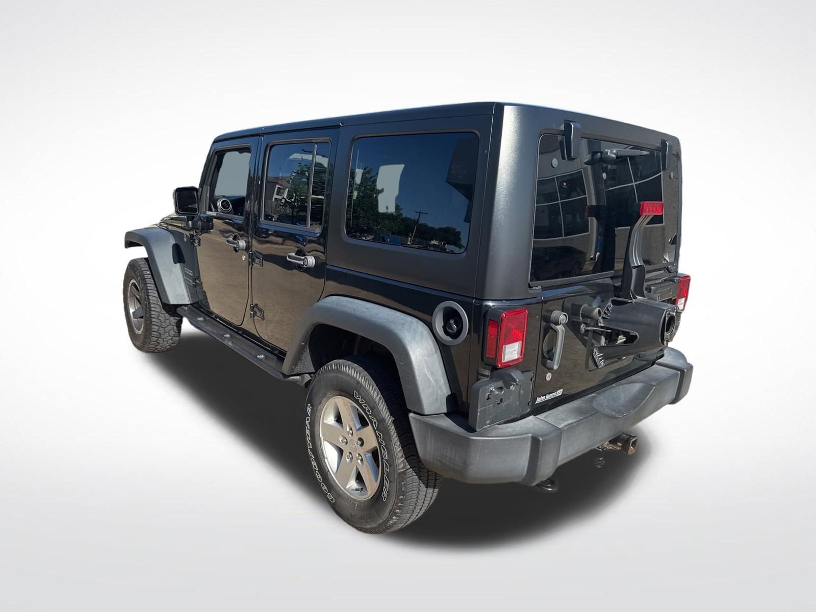 Used 2018 Jeep Wrangler Unlimited Sport S AWD/4WD image 3