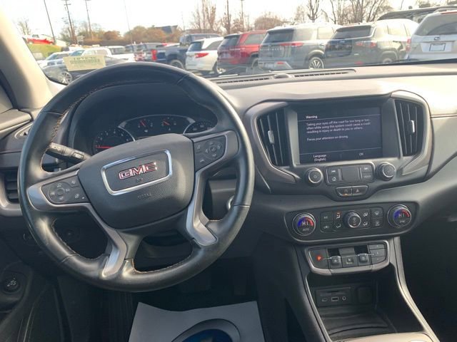 Used 2023 GMC Terrain AT4 image 9