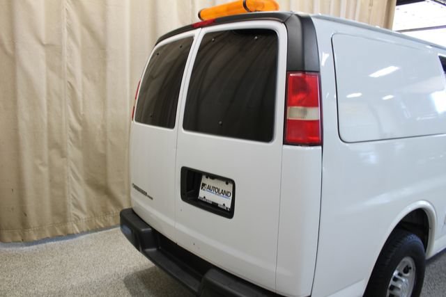 Used 2008 Chevrolet Express 3500 RWD image 5