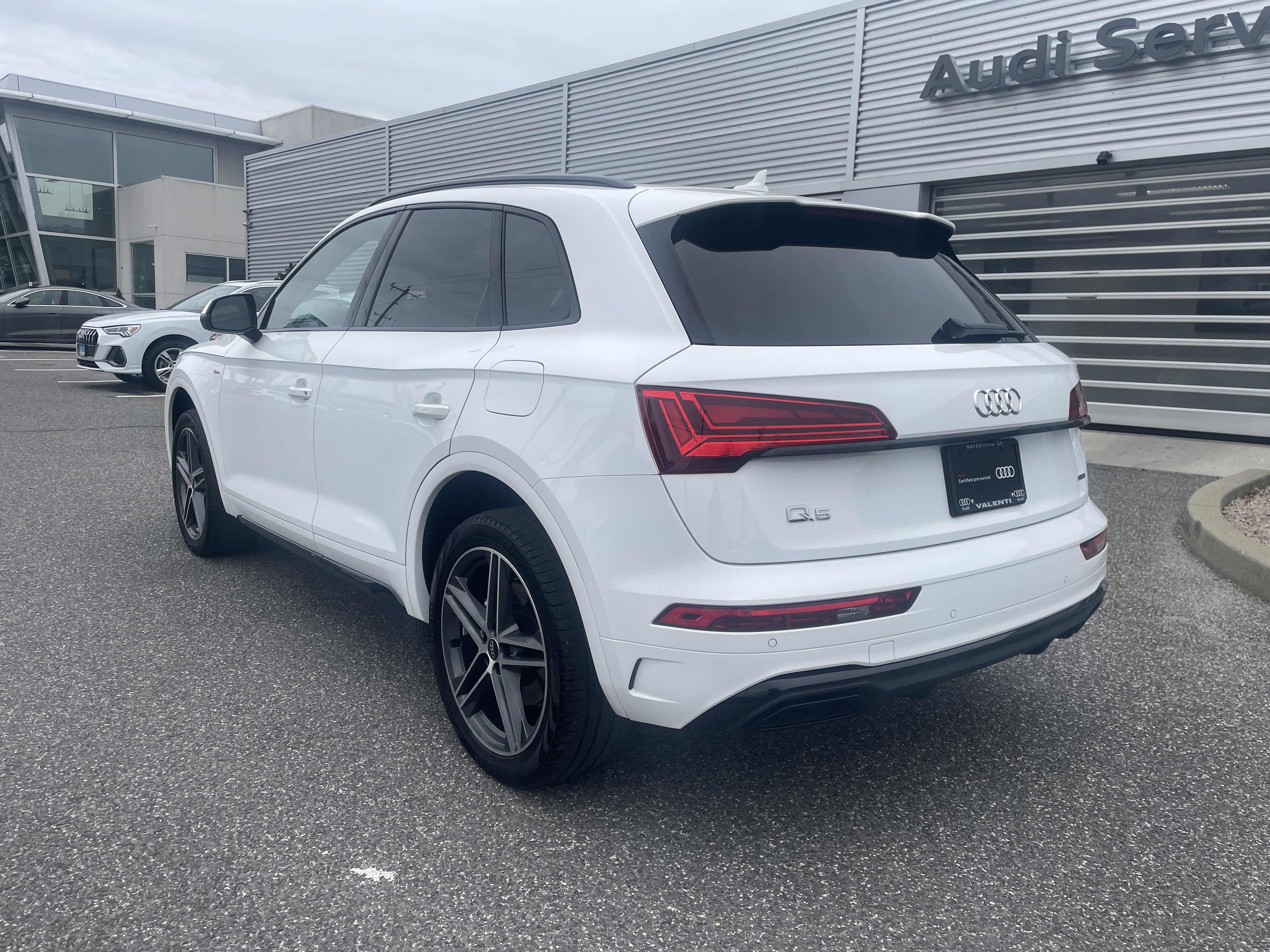 Certified 2023 Audi Q5 e Premium Plus w/ Premium Plus Package image 5