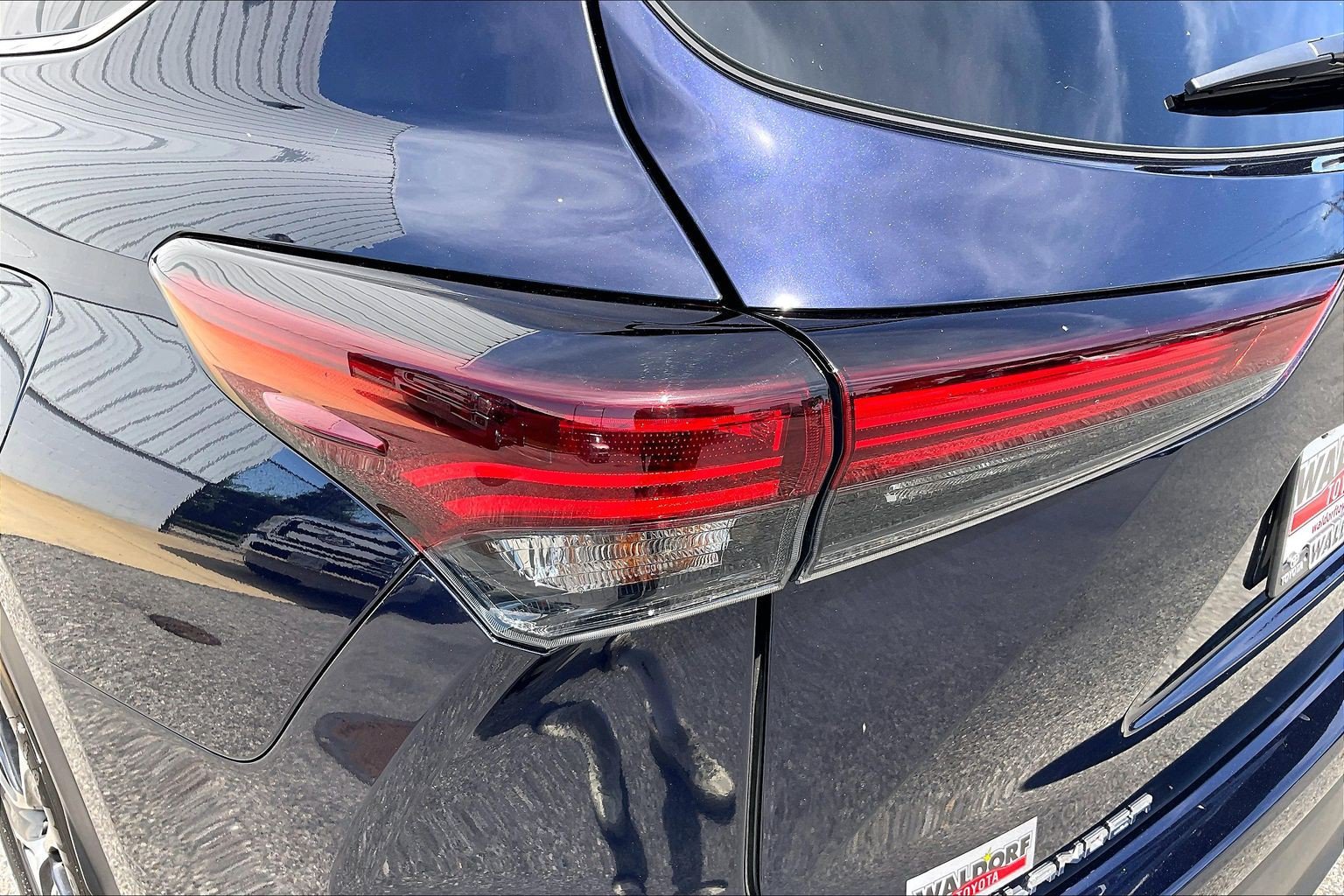 Used 2026 Toyota Highlander XLE AWD/4WD image 35