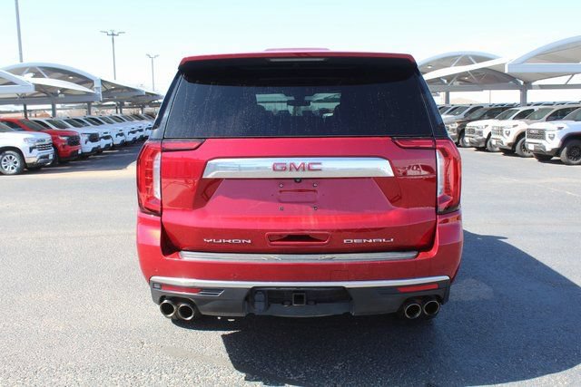 Used 2022 GMC Yukon Denali AWD/4WD image 4