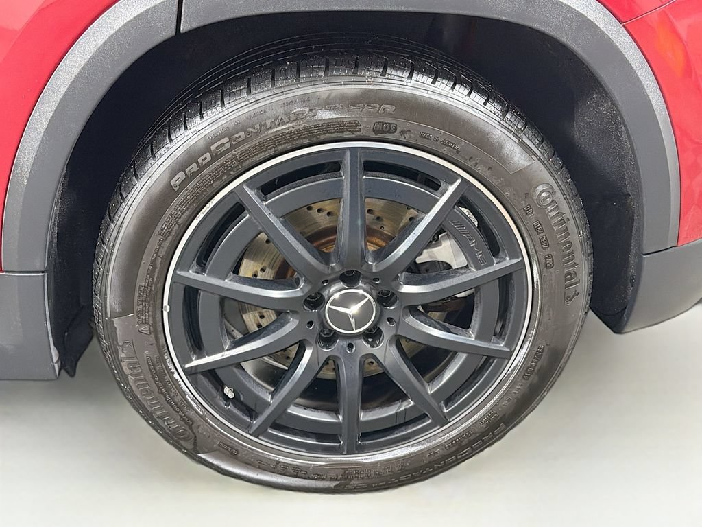 Used 2022 Mercedes-Benz GLA 35 AMG 4MATIC image 32