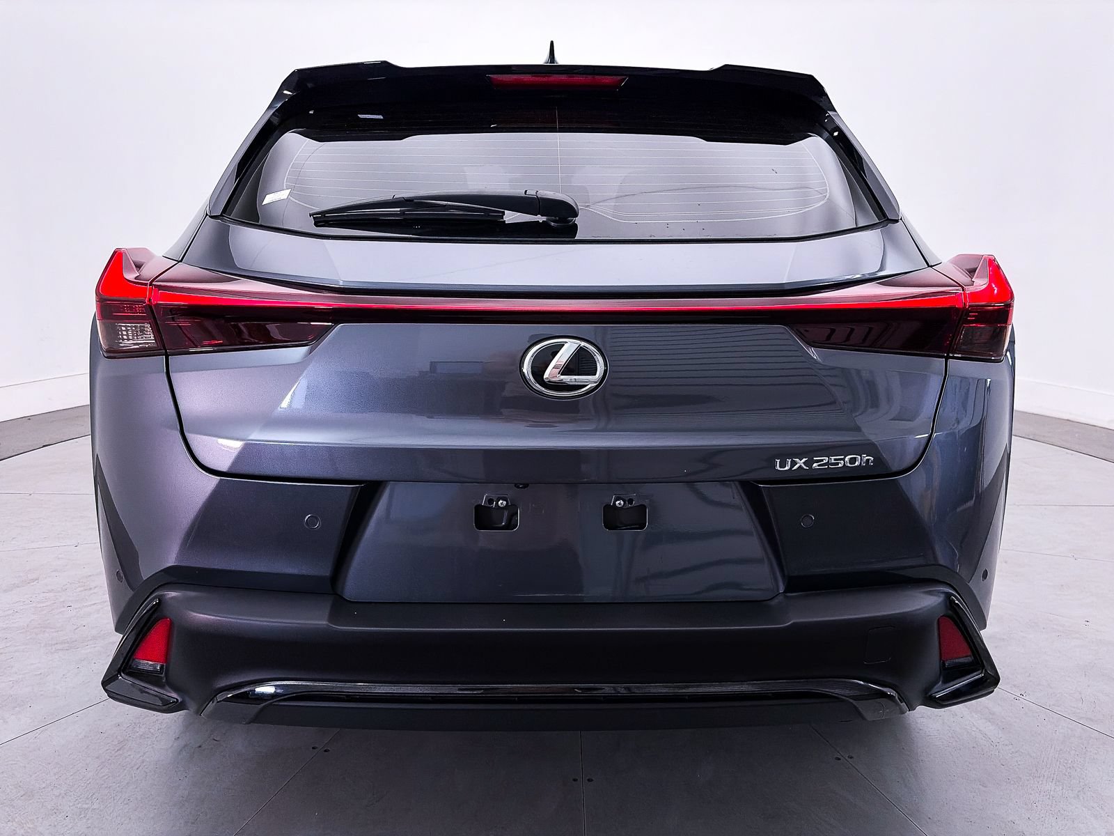 Used 2024 Lexus UX 250h F Sport FWD image 15