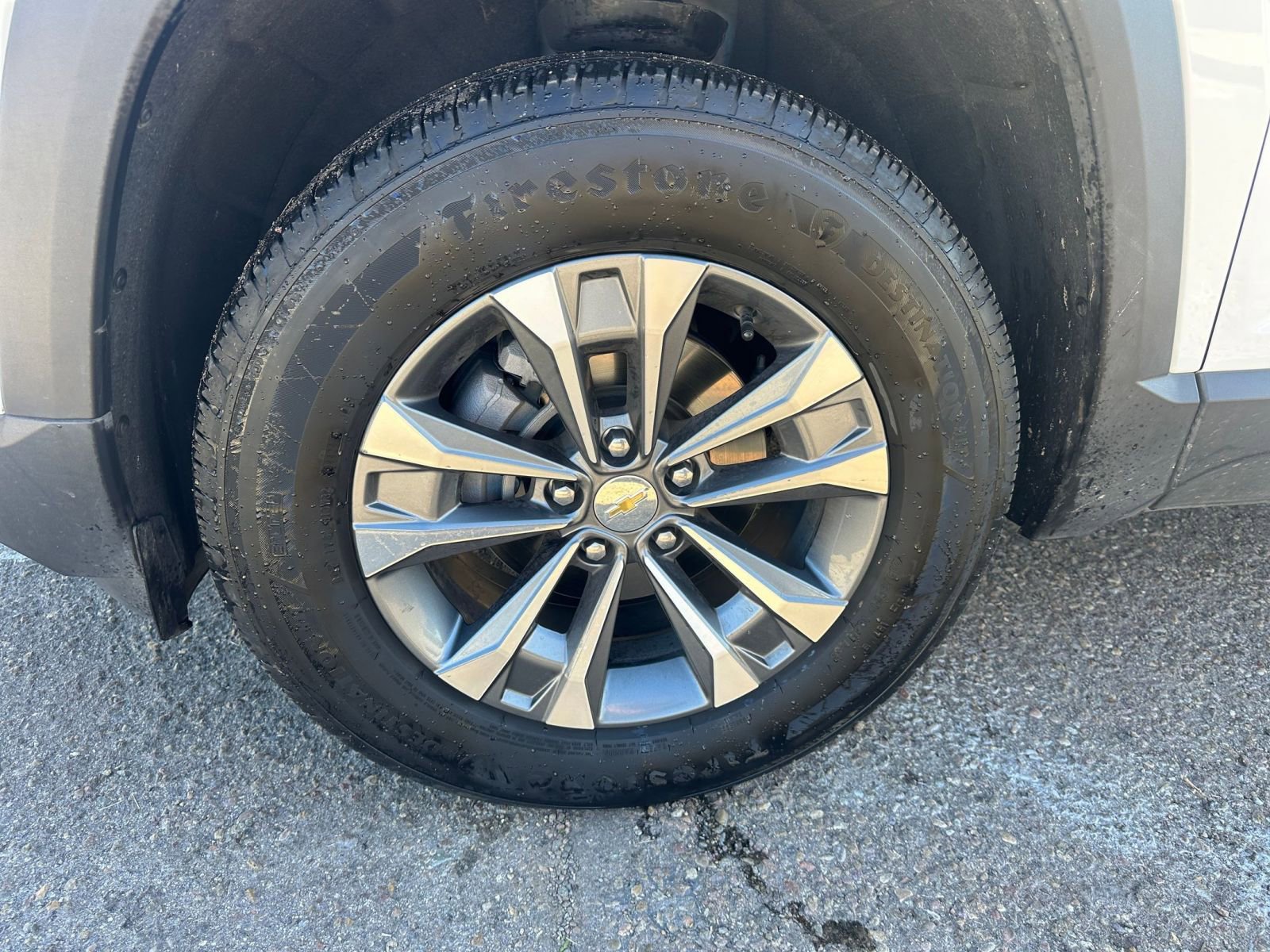 Used 2025 Chevrolet Equinox LT image 29