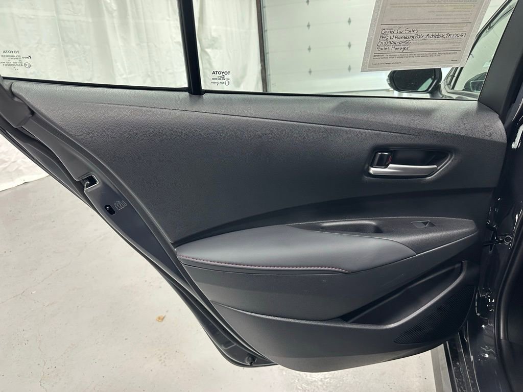 Used 2025 Toyota Corolla SE image 41