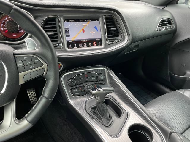 Used 2016 Dodge Challenger SRT Hellcat image 35