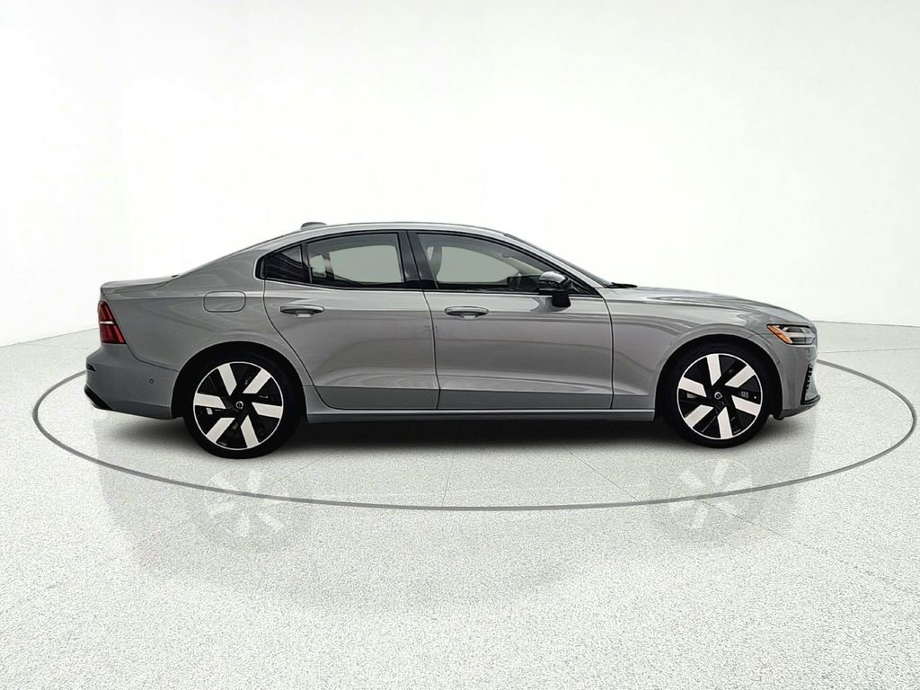 Used 2024 Volvo S60 T8 Ultimate w/ Climate Package AWD/4WD image 8