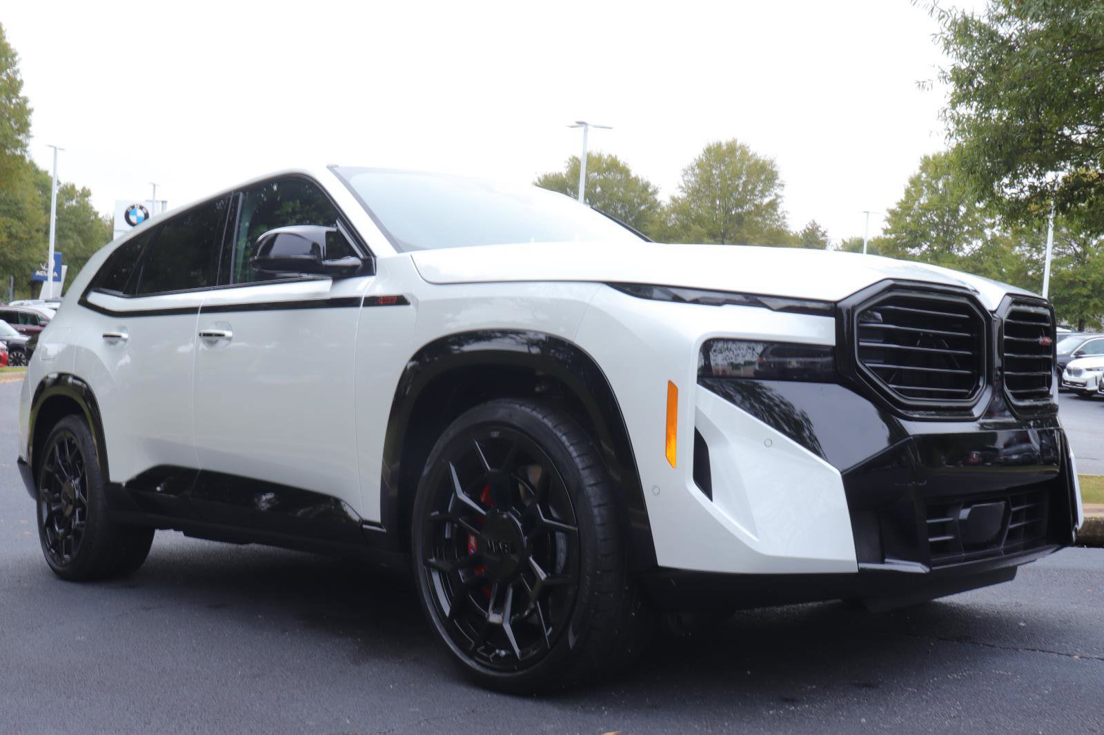 New 2026 BMW XM Label Red w/ M Driver's Package image 10