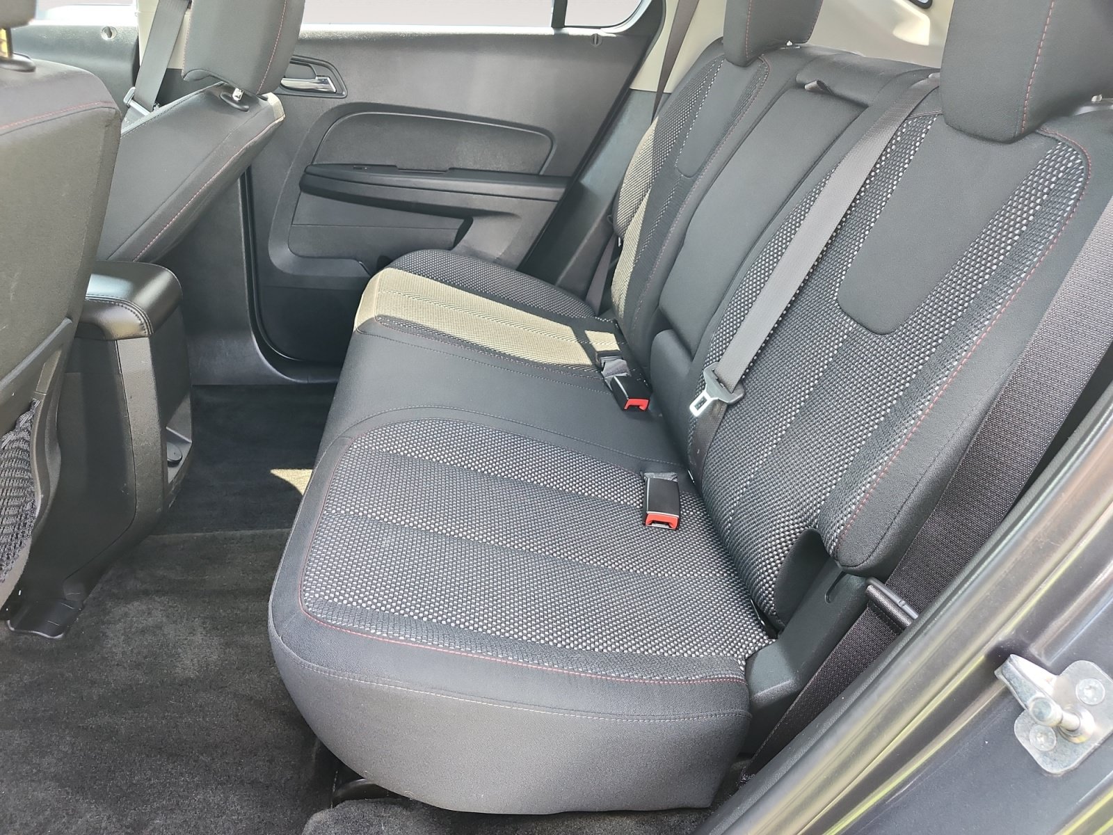 Used 2017 Chevrolet Equinox LT w/ Convenience Package FWD image 13