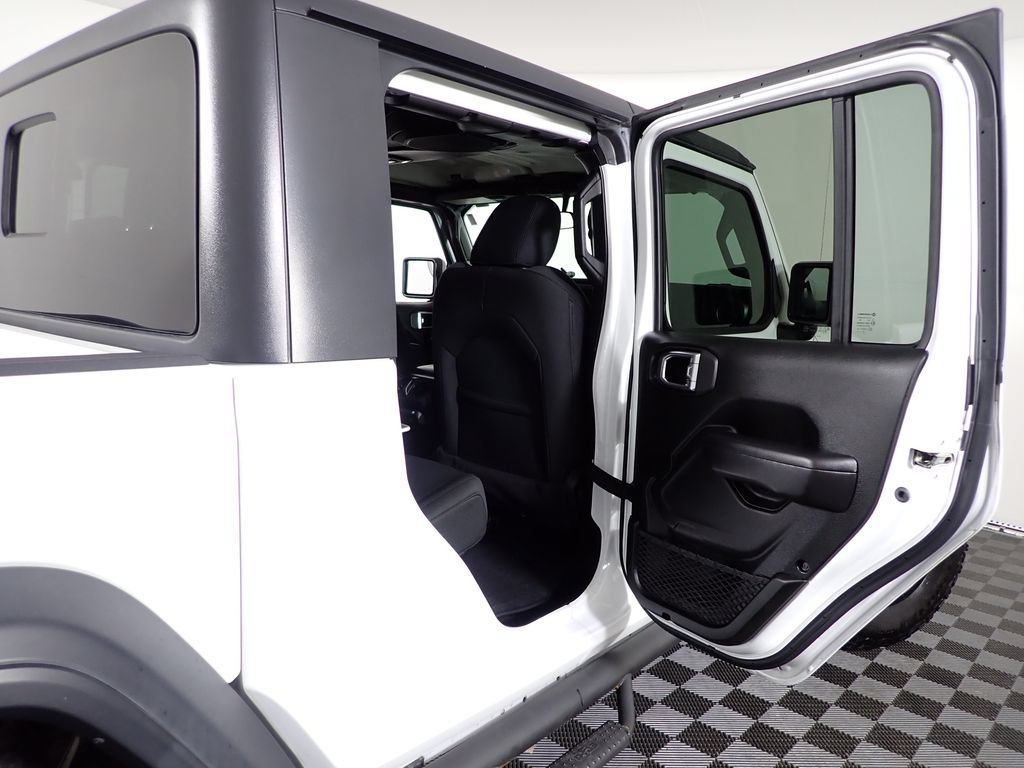 Used 2020 Jeep Gladiator Sport w/ Quick Order Package 24S AWD/4WD image 33