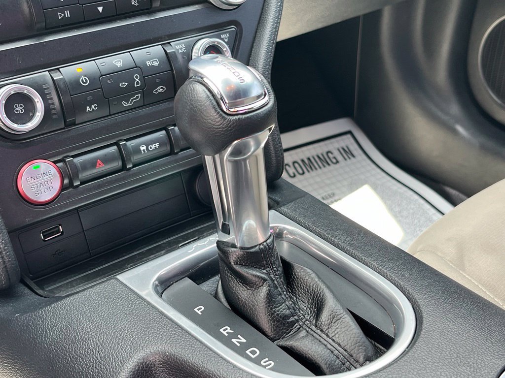 Used 2021 Ford Mustang Coupe RWD image 21