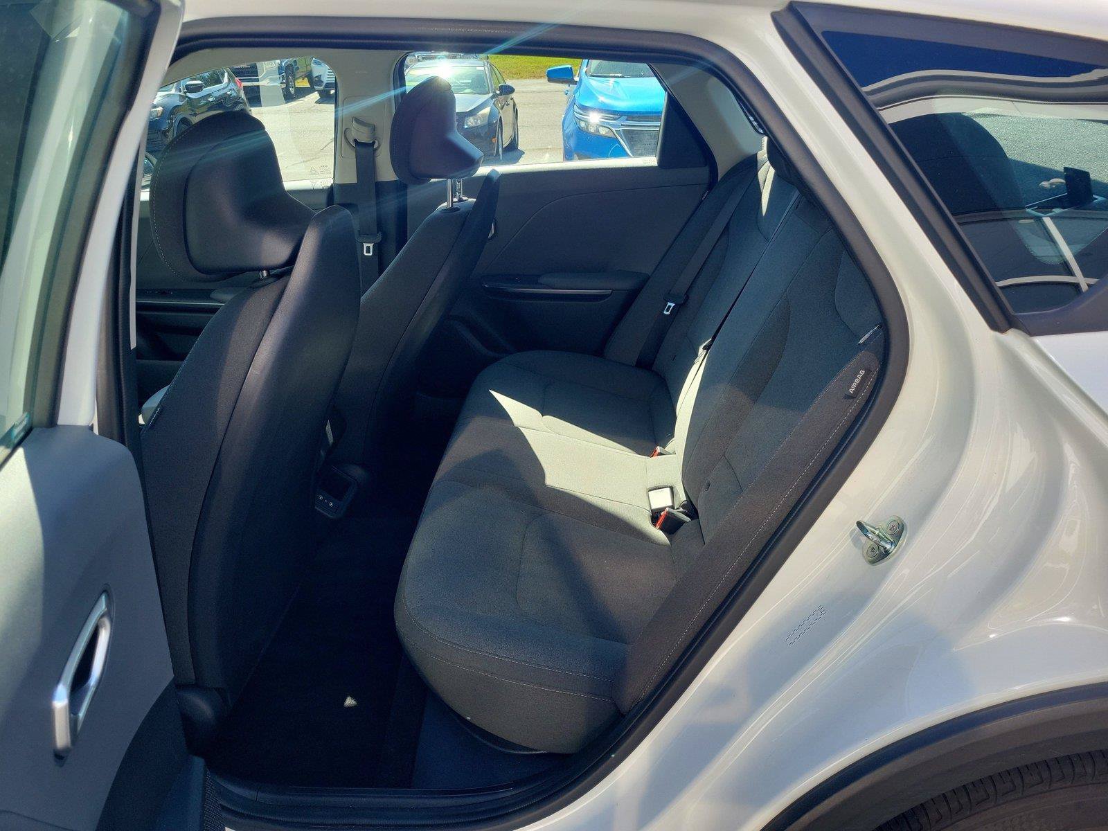 Used 2025 Kia K4 FWD image 11