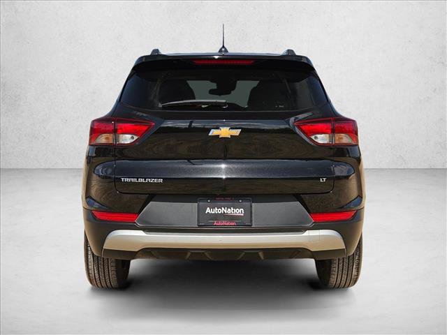 Used 2025 Chevrolet TrailBlazer LT FWD image 7