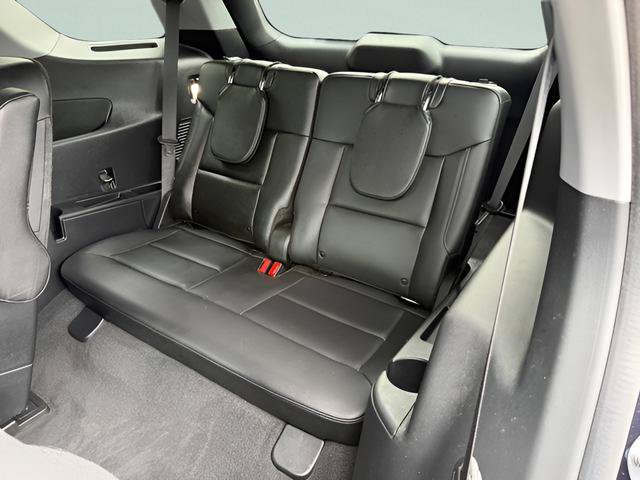 Certified 2022 Ford Explorer Limited w/ Equipment Group 301A AWD/4WD image 8