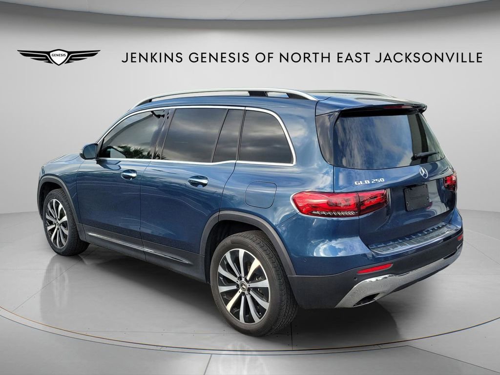 Used 2022 Mercedes-Benz GLB 250 image 10
