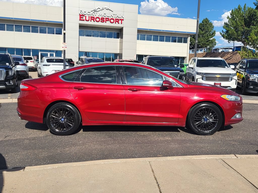 Used 2013 Ford Fusion SE FWD image 3