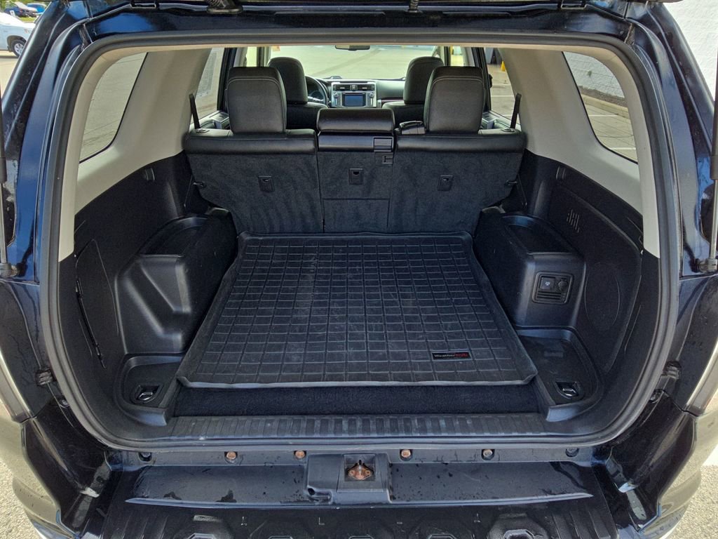 Used 2015 Toyota 4Runner Limited image 27