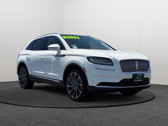 Used 2022 Lincoln Nautilus Reserve w/ Equipment Group 201A AWD/4WD image 5