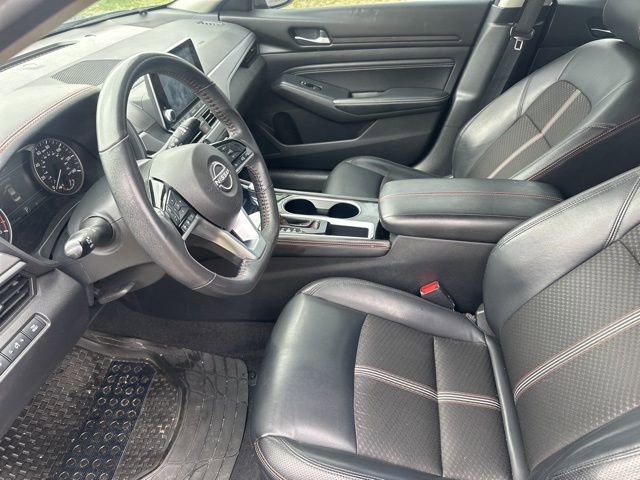 Used 2023 Nissan Altima 2.5 SR image 8