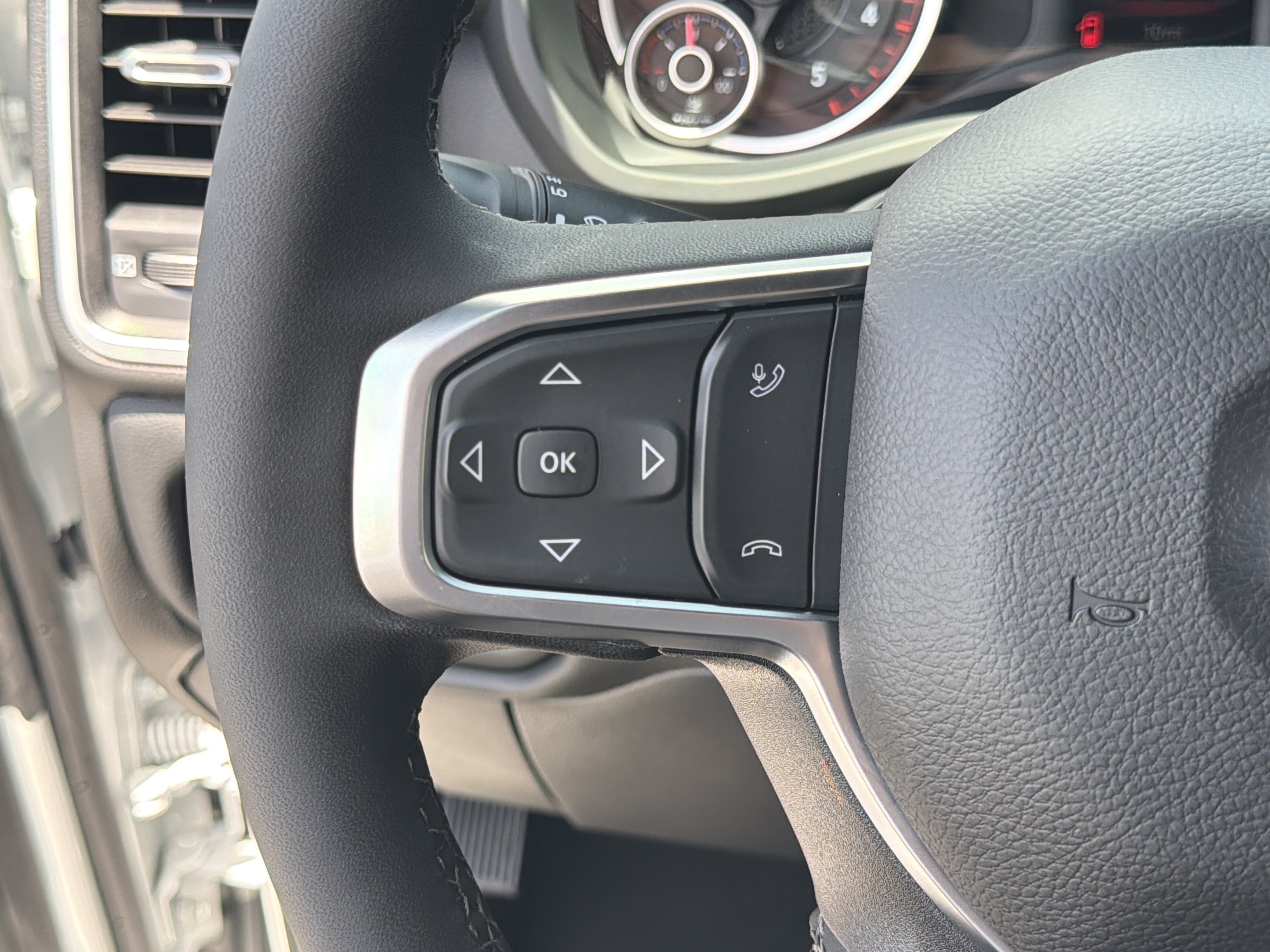New 2026 RAM 3500 Big Horn AWD/4WD image 29