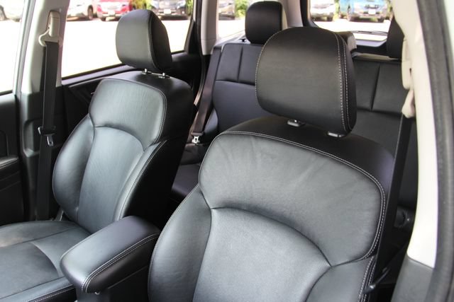 Used 2014 Subaru Forester 2.5i Limited AWD/4WD image 19