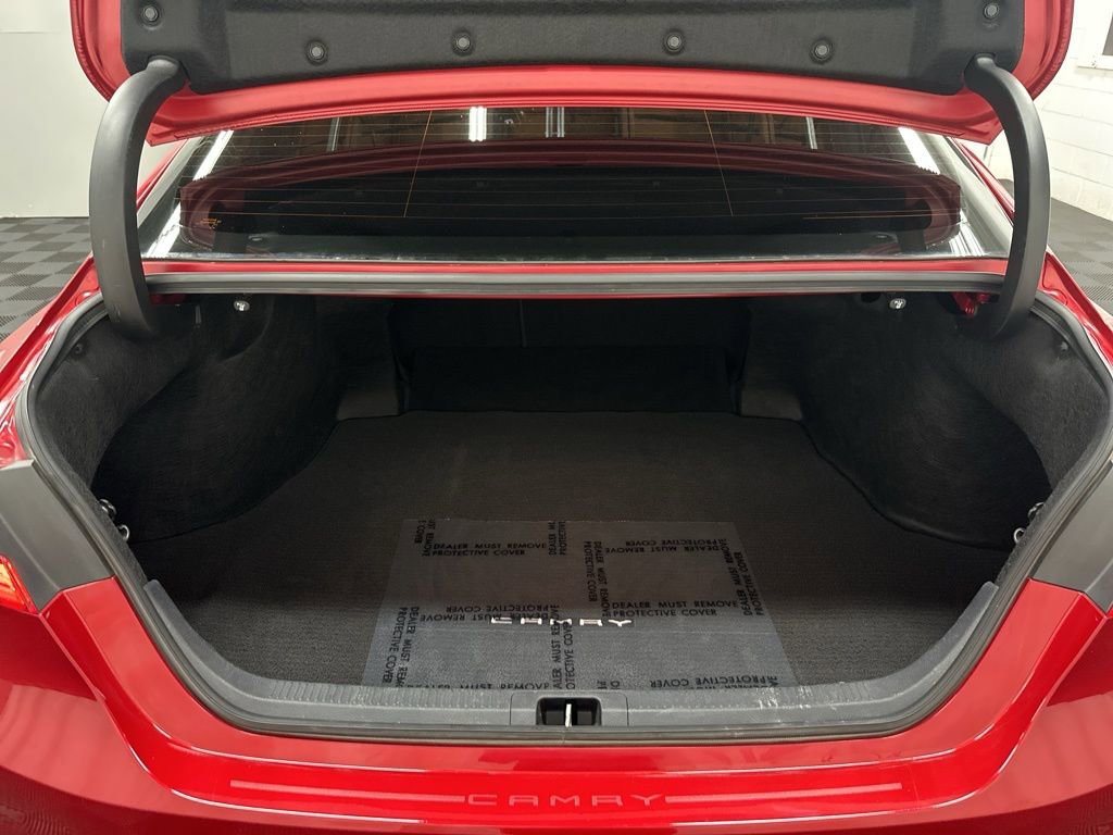 Used 2023 Toyota Camry LE image 34