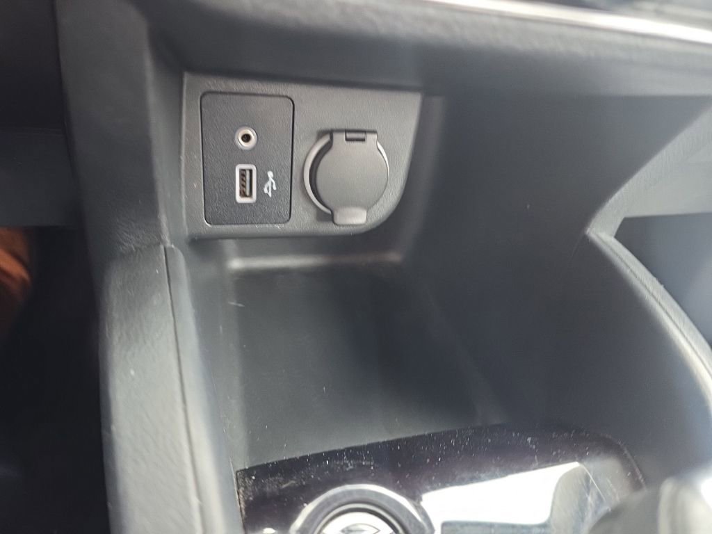 Used 2022 Nissan Kicks S image 23