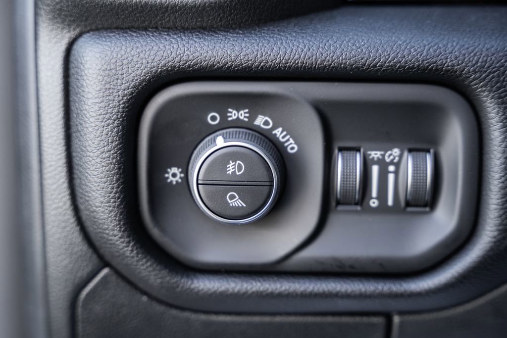 New 2026 RAM 1500 Laramie w/ Night Edition image 41