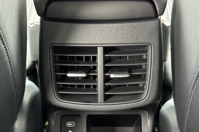 New 2026 Kia Seltos S FWD image 15