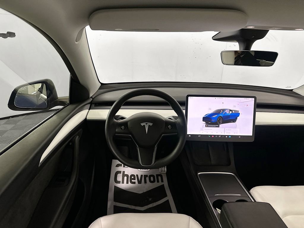 Used 2022 Tesla Model Y Performance image 24