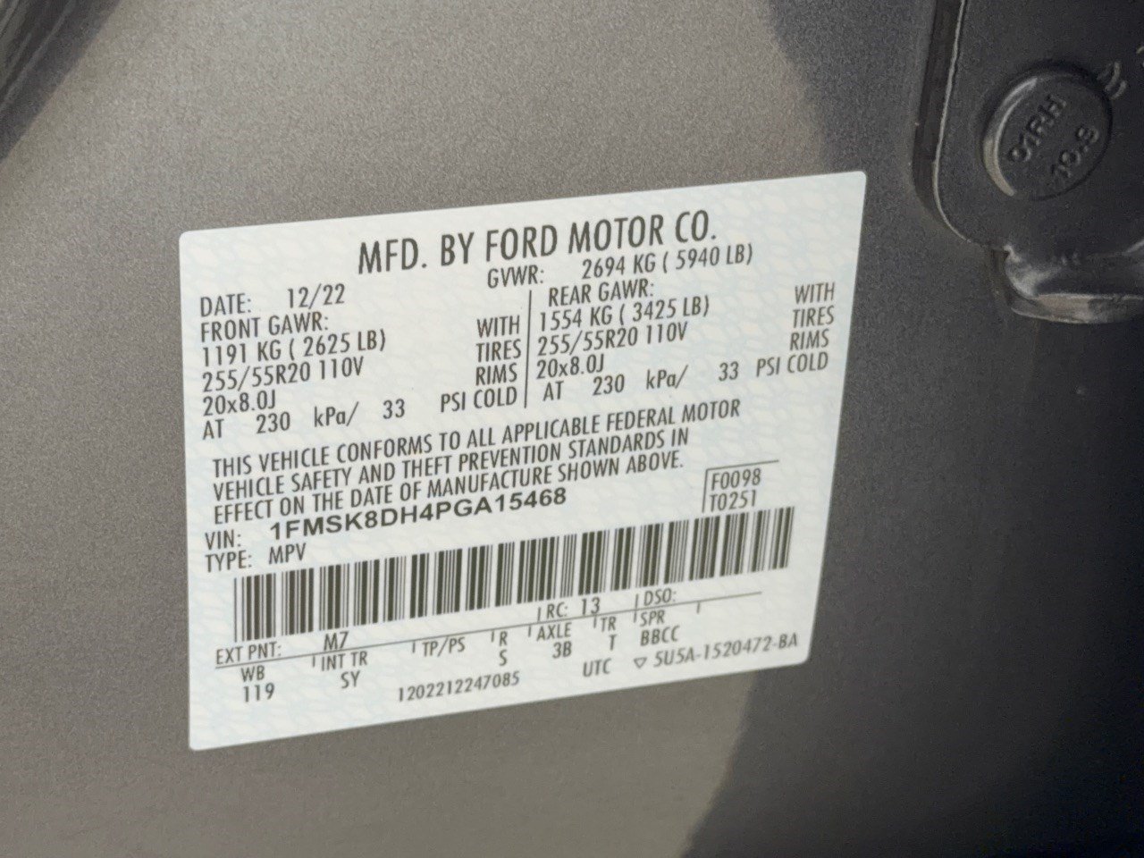 Used 2023 Ford Explorer XLT w/ Equipment Group 202A AWD/4WD image 32