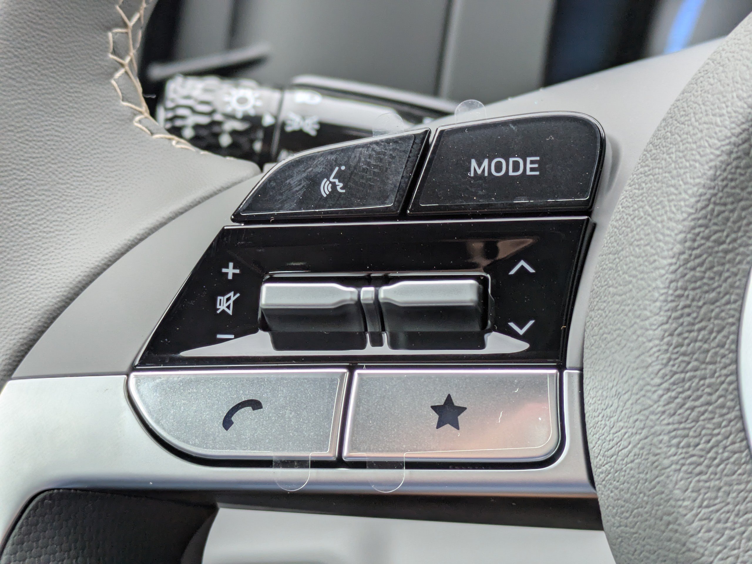 New 2026 Hyundai Elantra SEL Sport Premium FWD image 26
