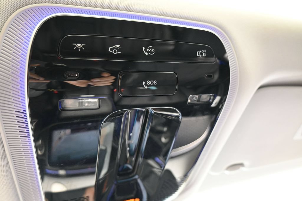 Used 2025 Mercedes-Benz E 350 Sedan image 36